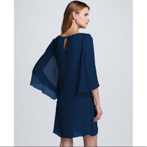 ALICE + OLIVIA Odette Flutter Sleeve Navy Blue Shift Dress - Picture 2 of 7